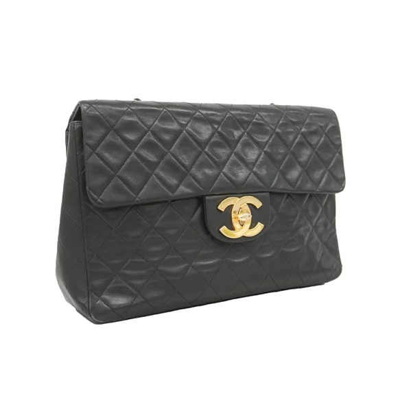 Authentic CHANEL JUMBO black lambskin quilted bag - Picture 3 of 16